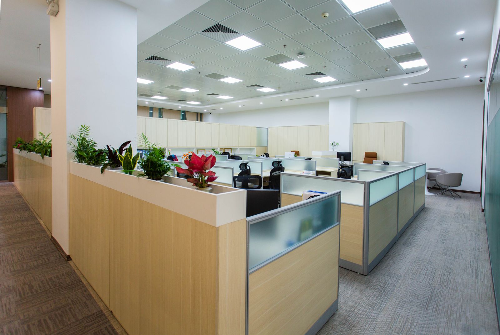 Sprzątanie biur i firm — GlowServices Poznań